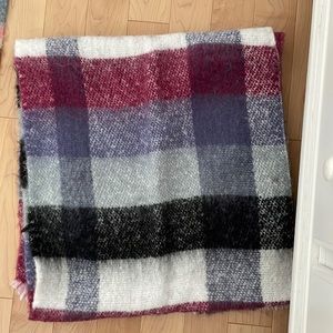 Mia & Tess Blanket Scarf